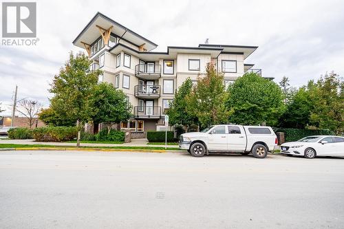 417 12075 Edge Street, Maple Ridge, BC - Outdoor With Facade