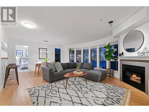 305 2345 Central Avenue, Port Coquitlam, BC - Indoor Photo Showing Living Room With Fireplace