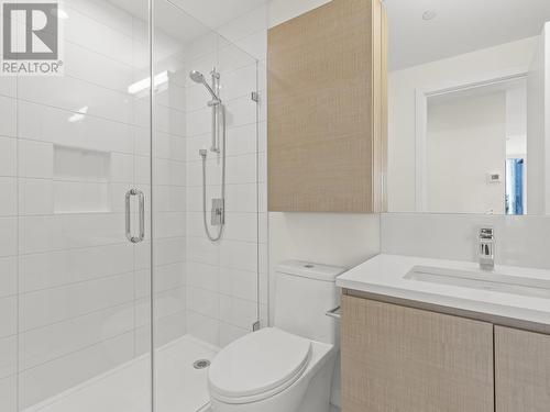 2107 4168 Lougheed Highway, Burnaby, BC - Indoor Photo Showing Bathroom