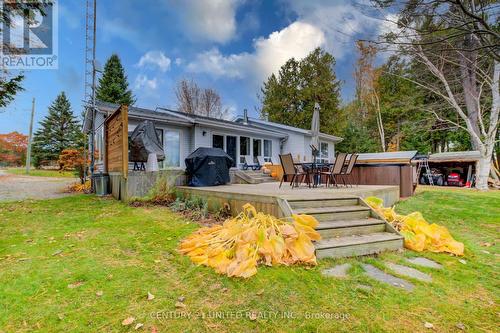 364 Lake Road, Trent Hills (Campbellford), ON - Outdoor With Deck Patio Veranda