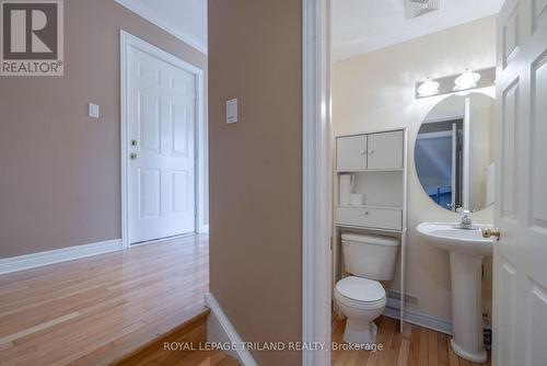 3008 Meadowgate Boulevard, London, ON - Indoor Photo Showing Bathroom