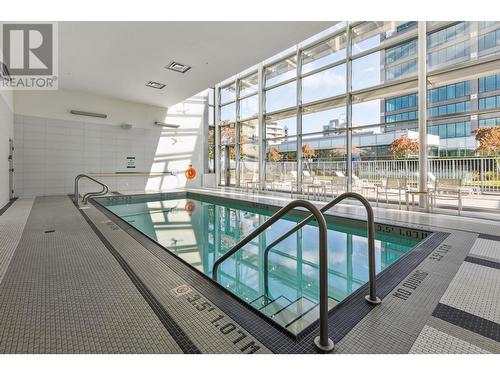 3205 4508 Hazel Street, Burnaby, BC - Indoor Photo Showing Other Room With In Ground Pool