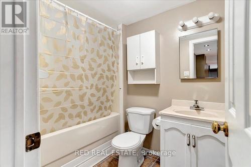 56 Knicely Road, Barrie, ON - Indoor Photo Showing Bathroom