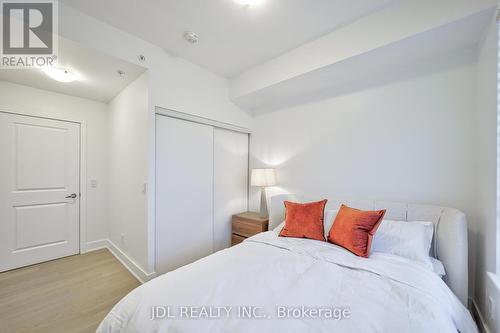 217 - 7 Kenaston Gardens, Toronto, ON - Indoor Photo Showing Bedroom