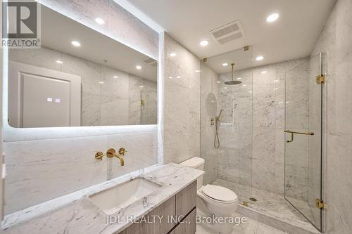 217 - 7 Kenaston Gardens, Toronto, ON - Indoor Photo Showing Bathroom