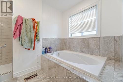 54 Fletchers Creek Boulevard, Brampton, ON - Indoor Photo Showing Bathroom