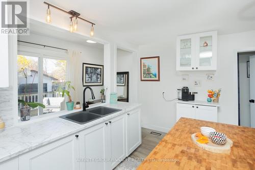 195 William Street N, Kawartha Lakes (Lindsay), ON - Indoor Photo Showing Kitchen With Double Sink