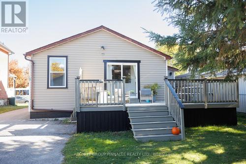 195 William Street N, Kawartha Lakes (Lindsay), ON - Outdoor With Deck Patio Veranda