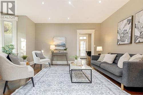 274 Alma Street, Guelph/Eramosa, ON - Indoor Photo Showing Living Room