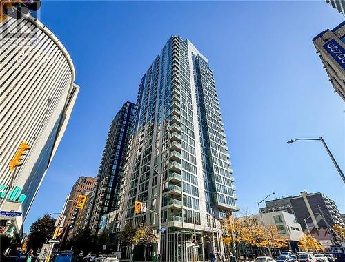 179 Metcalfe Street Unit#2107, Ottawa, ON - Outdoor With Balcony With Facade