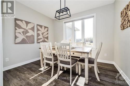 541 Osmond Daley Drive, Ottawa, ON - Indoor Photo Showing Dining Room