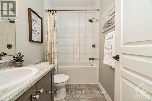 541 Osmond Daley Drive, Ottawa, ON - Indoor Photo Showing Bathroom