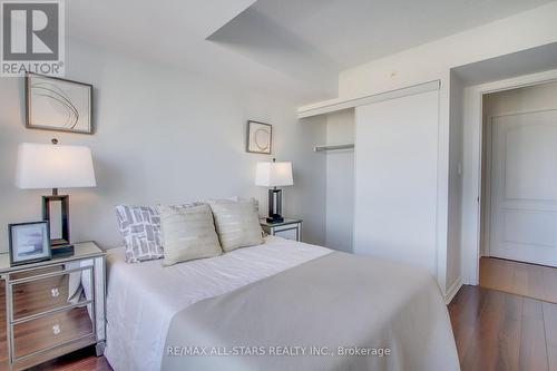 610 - 4600 Steeles Avenue, Markham, ON - Indoor Photo Showing Bedroom