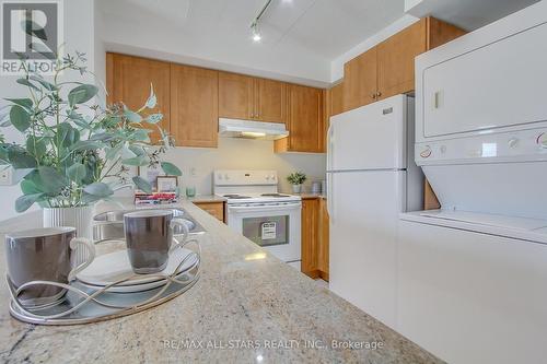 610 - 4600 Steeles Avenue, Markham, ON - Indoor Photo Showing Laundry Room