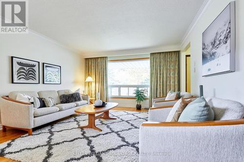 224 Coronation Drive, Toronto, ON - Indoor Photo Showing Living Room