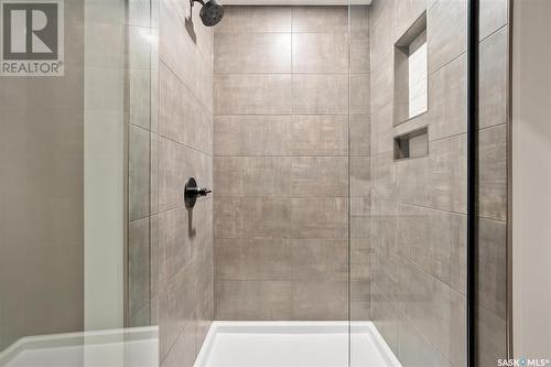 1336 Colony Street, Saskatoon, SK - Indoor Photo Showing Bathroom