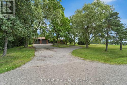 13595 Centreville Creek Road, Caledon, ON - Outdoor