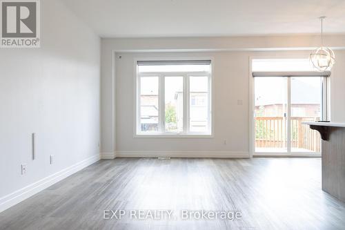 861 Edinburgh Drive, Woodstock, ON - Indoor Photo Showing Other Room