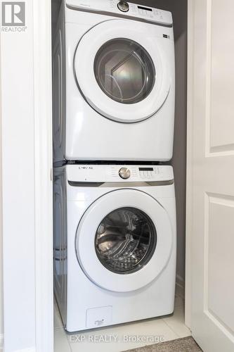 861 Edinburgh Drive, Woodstock, ON - Indoor Photo Showing Laundry Room