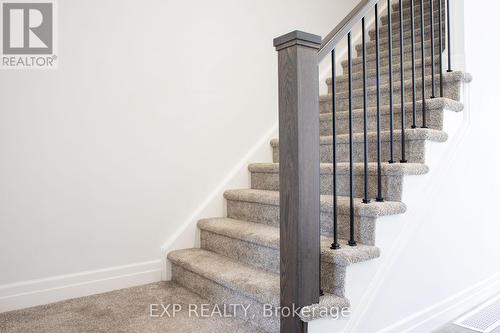 861 Edinburgh Drive, Woodstock, ON - Indoor Photo Showing Other Room