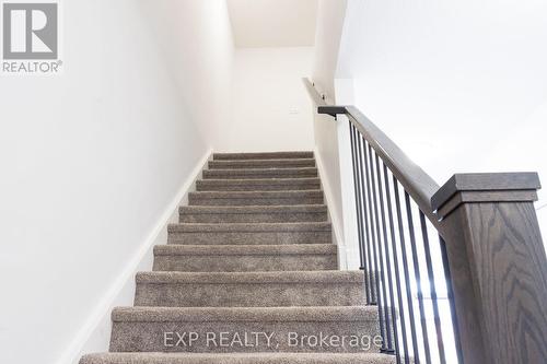 861 Edinburgh Drive, Woodstock, ON - Indoor Photo Showing Other Room