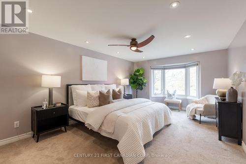 95 Golfview Court, London, ON - Indoor Photo Showing Bedroom