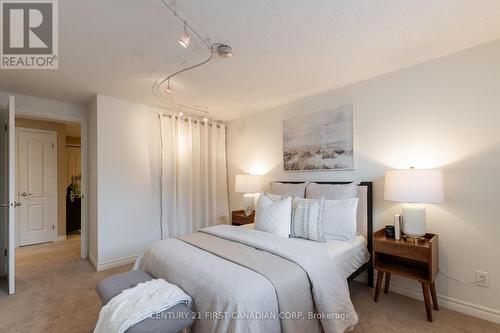 95 Golfview Court, London, ON - Indoor Photo Showing Bedroom