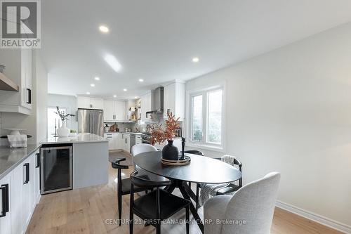 95 Golfview Court, London, ON - Indoor Photo Showing Dining Room