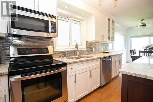 331 River Rd, Sault Ste. Marie, ON - Indoor Photo Showing Kitchen With Double Sink