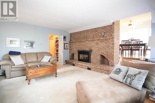 331 River Rd, Sault Ste. Marie, ON - Indoor Photo Showing Living Room With Fireplace