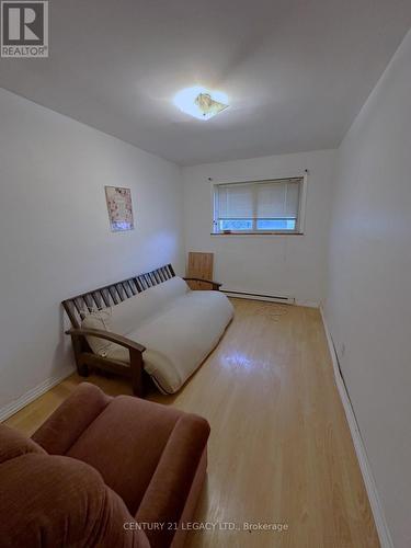 204B - 5877 Bathurst Street, Toronto, ON - Indoor