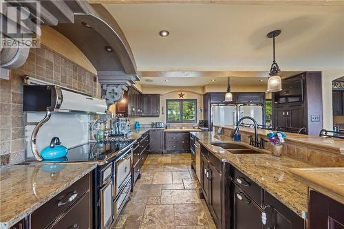 1309 County Rd 2 Road, Augusta (809 - Augusta Twp), ON - Indoor Photo Showing Kitchen With Double Sink With Upgraded Kitchen