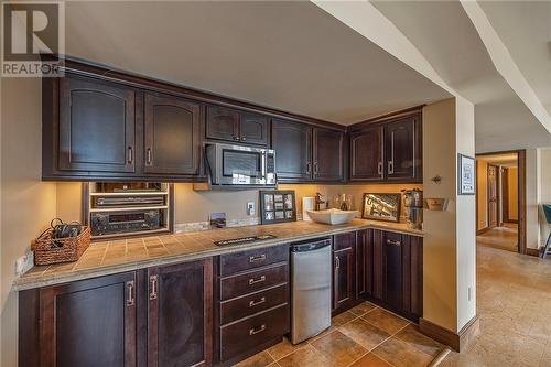 1309 County Rd 2 Road, Augusta (809 - Augusta Twp), ON - Indoor Photo Showing Kitchen