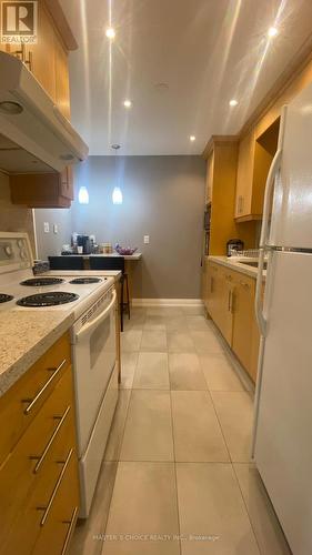 71 Roywood Drive E, Toronto, ON - Indoor Photo Showing Kitchen