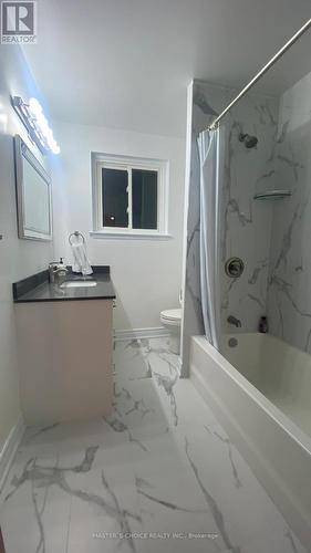 71 Roywood Drive E, Toronto, ON - Indoor Photo Showing Bathroom