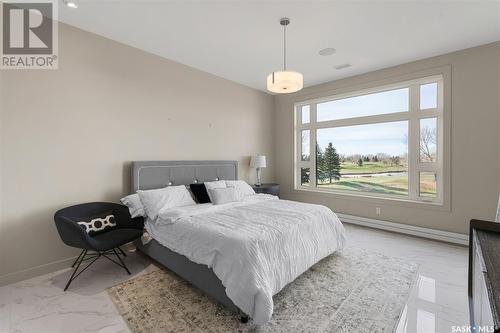 203 404 Cartwright Street, Saskatoon, SK - Indoor Photo Showing Bedroom