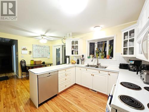 2710 Ingala Place, Prince George, BC - Indoor Photo Showing Kitchen With Double Sink