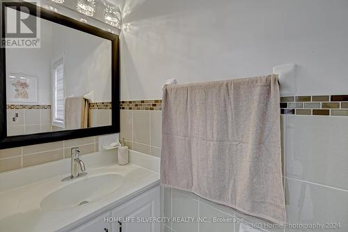 22 Dolly Varden Drive, Brampton, ON - Indoor Photo Showing Bathroom