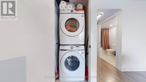 302 - 36 Zorra Street, Toronto, ON - Indoor Photo Showing Laundry Room