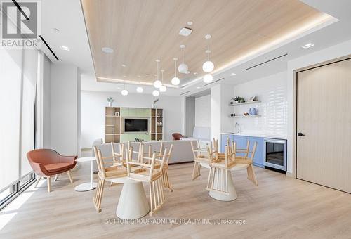 302 - 36 Zorra Street, Toronto, ON - Indoor Photo Showing Dining Room