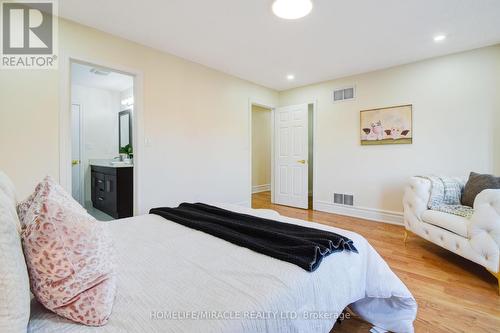 55 Lyndbrook Crescent, Brampton, ON - Indoor Photo Showing Bedroom