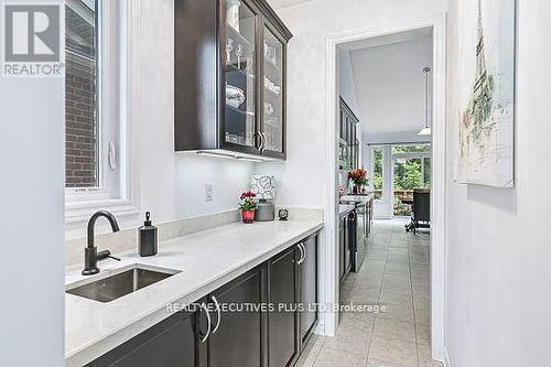 25 Mclean Avenue, Collingwood, ON - Indoor Photo Showing Kitchen