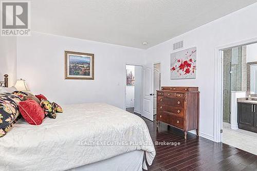 25 Mclean Avenue, Collingwood, ON - Indoor Photo Showing Bedroom