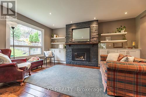 5 Doepath Way, Caledon, ON - Indoor Photo Showing Living Room With Fireplace