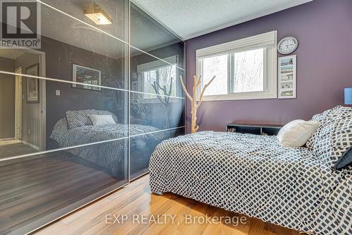 5 Doepath Way, Caledon, ON - Indoor Photo Showing Bedroom