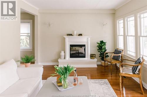 95 Main Street West, Kingsville, ON - Indoor Photo Showing Living Room With Fireplace