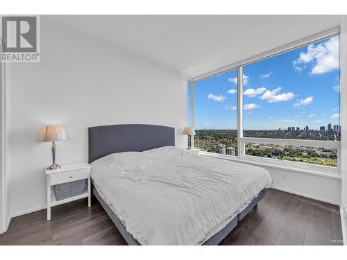 5507 4510 Halifax Way, Burnaby, BC - Indoor Photo Showing Bedroom