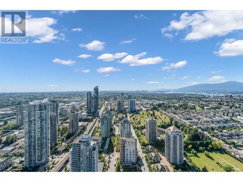 5507 4510 Halifax Way, Burnaby, BC - Outdoor With View