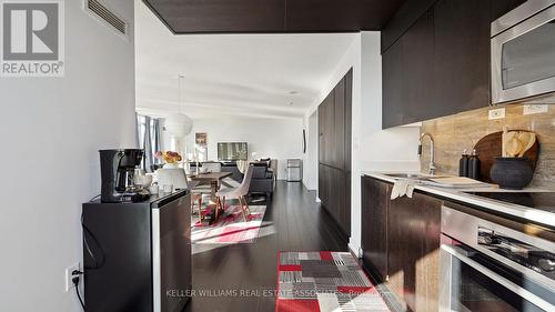 612 - 10 Capreol Court, Toronto, ON - Indoor Photo Showing Kitchen