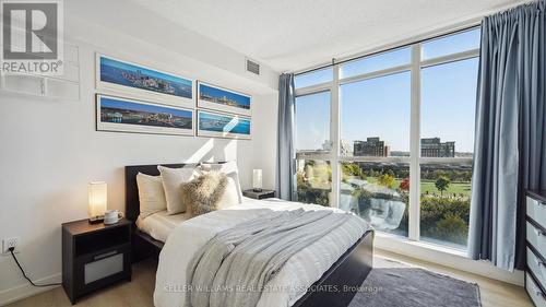 612 - 10 Capreol Court, Toronto, ON - Indoor Photo Showing Bedroom